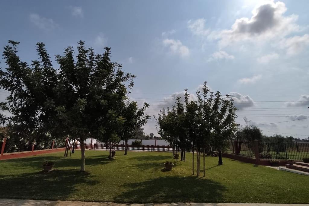 乌特雷拉Finca Campo Alegre别墅 外观 照片